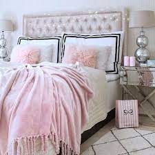 Pin By Michele Hovland Naab On House Inspiration Feminine Bedroom Design Feminine Bedroom Home Decor