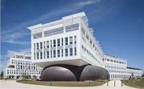 1 260 collaborateurs au service de 421 400 clients. Observatoire Bbc Siege Social De La C R Du Credit Agricole Charente Maritime Deux Sevres