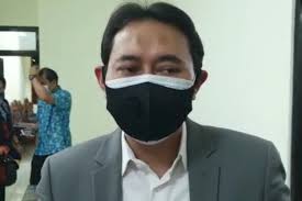 Itulah bupati nganjuk, jawa timur. Cscdsxyc Vnrsm