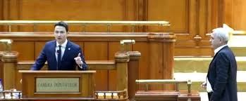 Au existat si parlamentari ai puterii care au aprobat amendamentul (18 voturi udmr, 3 psd, 3 alde, un vot de la minoritati), dar vicepresedintele alde varujan vosganian a cerut reluarea votului invocand motive tehnice. Alocatiile Pentru Copii Vor Fi Majorate De La 1 Martie Disputa Robert Sighiartau Liviu Dragnea In Parlament