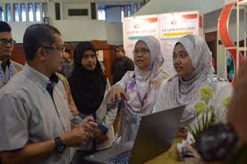 Computer science education, educational technology, computing for the developing world. Upm Hire Online Platform Helps Students Generate Income Throughout Their Studies Universiti Putra Malaysia