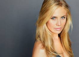 I saw people wondering who's behind Sadie Adler voice. Say hi to Alex  McKenna. : r/reddeadredemption