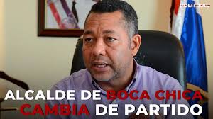 FERMÍN BRITO, ALCALDE DE BOCA CHICA CAMBIA DE PARTIDO