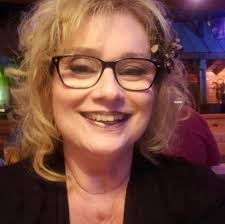 Diane Parkhurst's Instagram, Twitter & Facebook