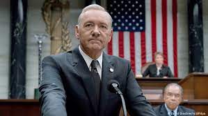 Almost immediately after the rapp story surfaced, it looked like the show was going to cut ties with spacey. House Of Cards To End Without Kevin Spacey Film Dw 05 12 2017