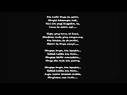 Dia mempersembahkan lagu hanya rindu yang diliris dibulan kemarin yaitu hari jumat, 26 april 2019.single ini sangat spesial bagi andmesh karena didedikasikan untuk almarhum ibunda yang meninggal pada desember 2018 lalu. Hanya Aku Cinta Kau Seorang Chords Chordify