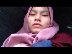 Awek tudung hitam dalam kereta. Janda Melayu Tudung Baju Kurung Jilat Jilat Dalam Kereta Huge Porn Tube Most Popular Porn Videos