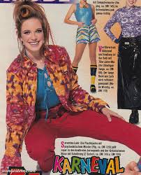 90er jahre mottoparty outfit 2000er jahre mode bequeme outfits 90er outfit 90er style mode für teens kleidung frauen jahrzehnt fehmarn modeknüller der 90er jahre (1997) solange die 90er jahre noch richtig geschmacksverstaucht sind, sollte man sie geniessen. Vongestern Blog Modeknuller Der 90er Jahre 1997