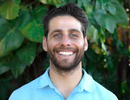 Hidden Gems: Meet Claire and Noah Villalobos of Beach Town Yoga