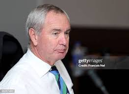 16 Photos & High Res Pictures