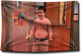 Noah munck starred as gibby on icarly for nearly 5 years, and even made another appearance in sam & cat! Banger Shirtless Gibby Icarly Flagge Banner College Amazon De Garten