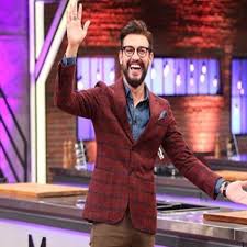 Türkiye'ye yerleşmiş ve tuğçe hn ile evlenmiştir. Masterchef Danilo Sef Danilo Zanna Esi Kimdir Biyografi Sitesi