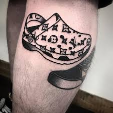 Louis Vuitton Croc Tattoo Holli Hatton Taylor On Instagram Louis Vuitton Croc For Samuelthomasholmes Definte Tattoos Cool Tattoos Louis Vuitton Tattoo