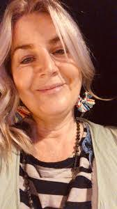 Bernadette Dooley's Instagram, Twitter & Facebook