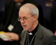 Church of England General Synod votes to allow female bishops