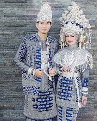 We did not find results for: 33 Konsep Baru Baju Adat Melayu Warna Biru