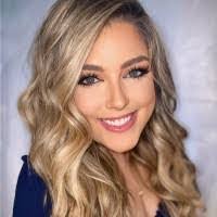 Jessica Ashbrook's Instagram, Twitter & Facebook