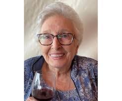 Beverly Seifert's Instagram, Twitter & Facebook