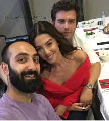 Kıvanç tatlıtuğ'un stil danışmanı eşi başak dizer, alem dergisi'nin yılbaşı özel sayısına röportaj verdi. Kivanc Basak Dizer Artofit