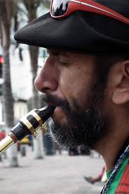 YO ME LLAMO ENRIQUE NORMAN ARTEAGA...