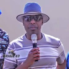 After Opportunity, this is another song by Oliver De Coque I loved a lot as  a kid. Who remembers this song?