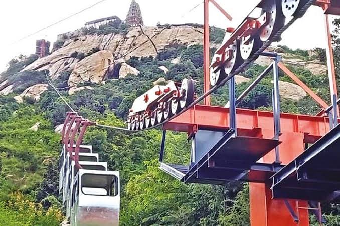 சோளிங்கர் ரோப் கார் சோதனை இன்று, ஆனால் பக்தர்களுக்கான சேவை நேரம் எடுக்கும்