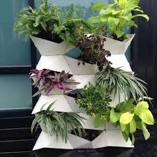 Besides good quality brands, you'll also find plenty of discounts when you shop for plastic planter during big sales. 63 Of The Best Vertical Gardening Ideas 27 Is Gorgeous