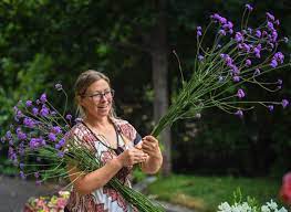 Industry:whol flowers plants nursery stock & florist supplies. Wholesale Market Selling Local Flowers Blooms In Spokane The Spokesman Review