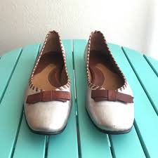 Born Silver Leather Bow Flats With Whip Stitching