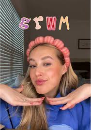 Happy Tuesday!!☀️ #grwm #makeup #makeuproutine #everydaymakeup  #naturalmakeup #wfh #fiance #dogmom #roadto5k