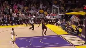 Adebayo pass inside threw it behind robinson james floats it up and anthony davis will the one handed tomahawk lakers go up by three. Video Remembering Some Of Lebron James Most Disrespectful Tomahawk Dunk Highlights