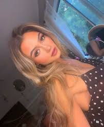 Room for rent in budget of 800 a month