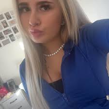 Can anyone recommend someone reputable to fix the glass