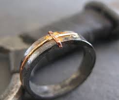 Mens Wedding Band Size 10 Mens Wedding Ring 5mm Mens Wedding Etsy Mens Gold Wedding Band Mens Wedding Band Sizes Viking Wedding Ring