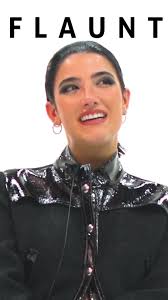 @charli d’amelio’s favorite tv shows #charlidamelio #modernfamily  #criminalminds #jerseyshorefamilyvacation #flauntmagazine