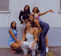 She is signed to rca records and canadian rapper tory lanez's record label one umbrella. Mariah The Scientist Ft Lil Baby Briana Moore