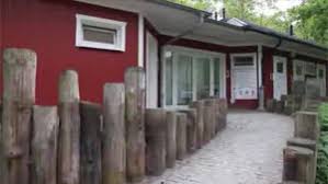 The hotel has a sun terrace and views of the garden, and guests can enjoy a meal at the restaurant. Haus Am Meer Graal Muritz Bmr Filmproduktionen