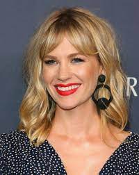 10 Refreshingly Short Haircuts That Are Making Waves In 2018 Short Hair With Bangs Thick Hair Styles Lob Hairstyle