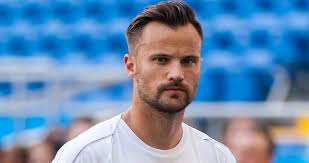 Haris seferovic fm 2021 profile, reviews, haris seferovic in football manager 2021, sl benfica, switzerland, swiss, liga nos, haris seferovic fm21 attributes, current ability (ca), potential ability (pa), stats, ratings, salary, traits. Haris Seferovic Biografija Biografija Org