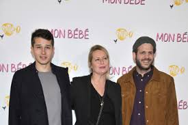 Après plusieurs années dédiées à l'éducation de ses enfants, luana belmondo décide de faire de sa passion, la cuisine, son. Luana Belmondo Pictures Photos Images Zimbio