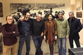 Dağların dumanı (son bir kez)serkan kaya. Burcu Gunes Surpriz Turku Albumume Kalan Muzik Ekibiyle Dmc Adina Basladik Produktor Hasan Saltik Aranjorler Engin Arslan Sunay Ozgur Ender Akay Facebook