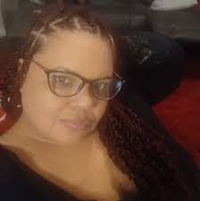 What are some high-protein meal and snack ideas for hospice nurses  on-the-go?