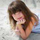 Tracey Ouzts's Instagram, Twitter & Facebook