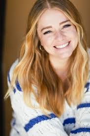 Sarah Nida's Instagram, Twitter & Facebook