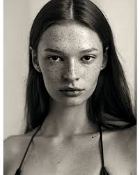 Haley 🖤 Muse- @haleynness Agency- @fordmodels @dmm.management Style/Photo-  @gracewaltonphoto