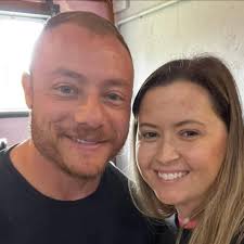 Jason Semmler benching 270kg at ProRawSix