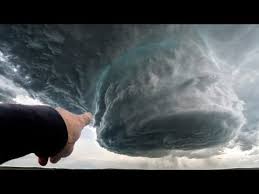 20 Epic Tornadoes Caught On Camera Youtube World Weather Wild Weather Beautiful Nature