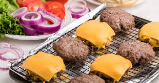 04.11.2020 · how long do i cook hamburgers in the oven? Simple Oven Easy Oven Baked Hamburgers Pinkwhen