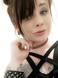 Townsville bachelors and bachelorettes