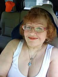 Never married, no friends… but today I made my own 69 birthday cake 🍰❤️